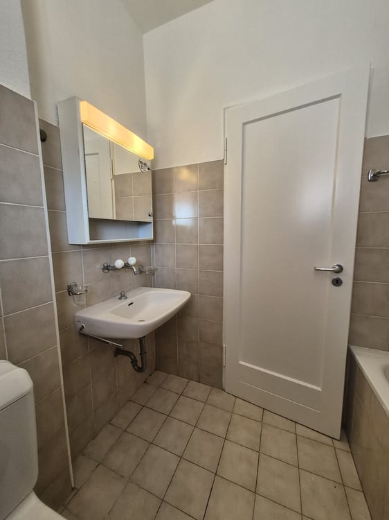 APPARTAMENTO DI 1.5 LOCALI - LUGANO-MOLINO NUOVO 11