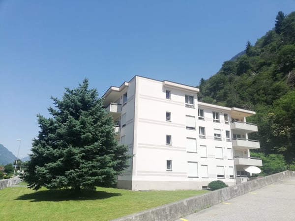Affittasi appartamento di 4.5 locali a Cresciano 2