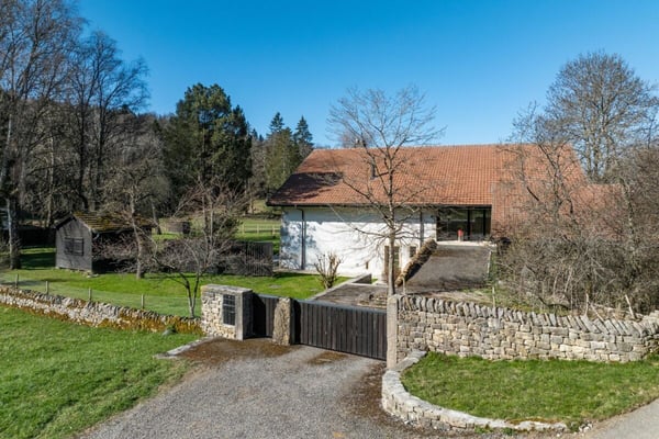 Grosses, diskretes, hochwertiges Landhaus im jurassischen Naturparadies 4