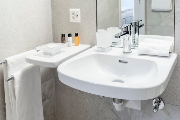 Studio Apartment - Barrierefrei möbiliert in Cham (Zug), Papieri-Areal 11