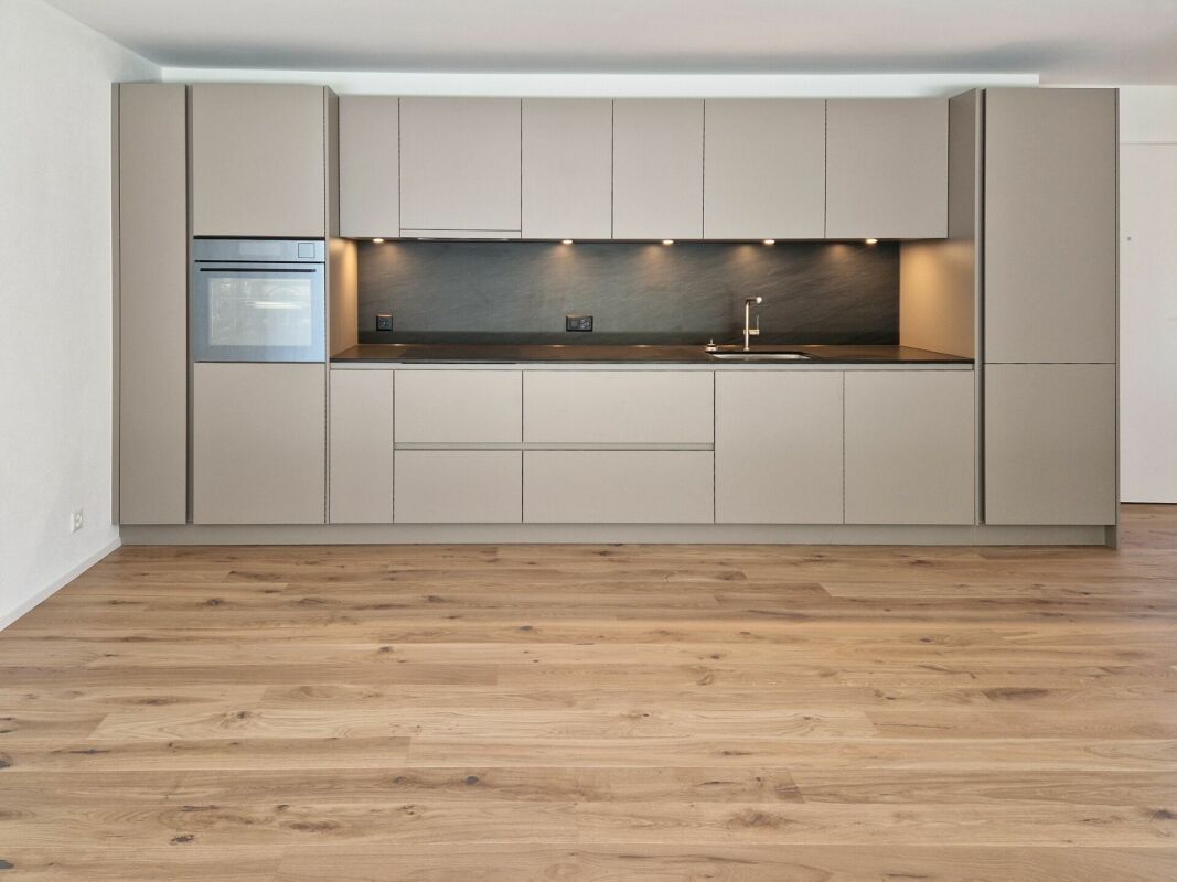 Urban leben, entspannt wohnen: moderne 3.5 Zimmer Gartenwohnung