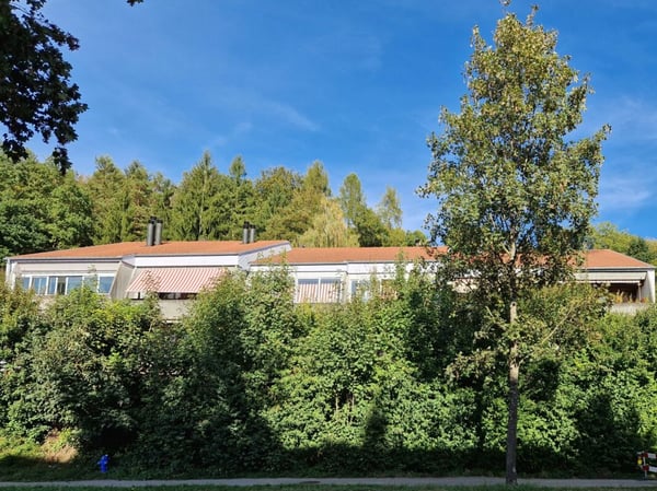 Attraktive Gelegenheit: 4.5 Zimmerwohnung mit Garten 1
