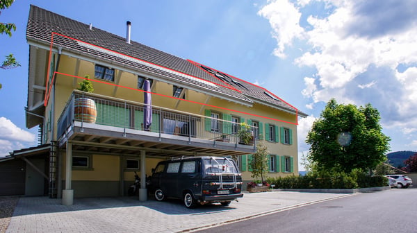 Grosse 5.5-Zimmer-Wohnung in sanierten Bauernhaus 2