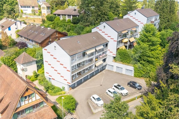 Sonniger Balkon trifft charmantes Wohnen 3