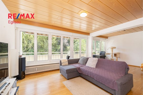 Sonniger Balkon trifft charmantes Wohnen 1