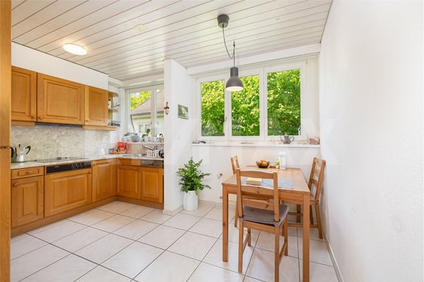 Sonniger Balkon trifft charmantes Wohnen 10