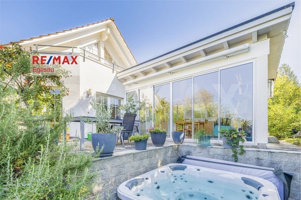 Freistehendes Einfamilienhaus mit Weitsicht, Wintergarten & Wohlfühlambiente 1