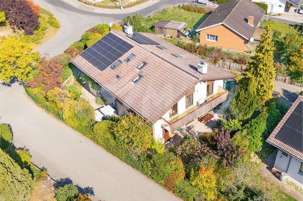 Familienfreundliches Zuhause mit viel Komfort, Gartenidylle und Doppelgarage 3