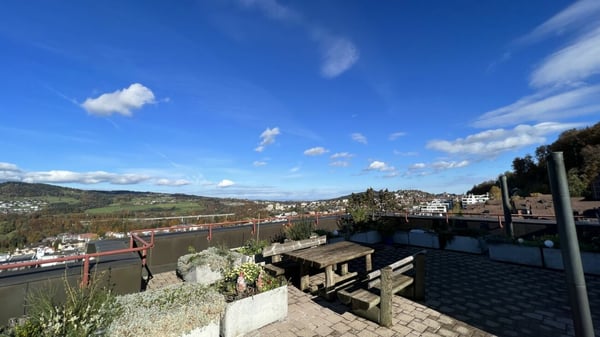 RENOVIERT AN ZENTRALER, RUHIGER LAGE 6