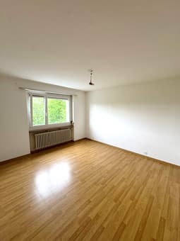 Appartement spacieux de 1.5 pièces avec balcon et parking à Fribourg 5