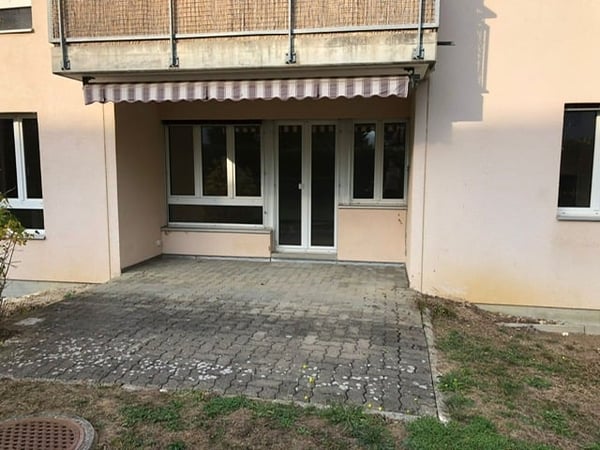 Schöne 1.5 ZWHG Gartenwohnung in Familienfreundlicher Überbauung 2