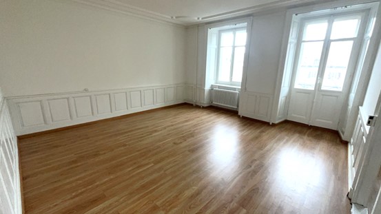 Spacieux et Charmant Appartement avec Grand Balcon ! 8