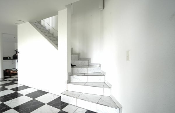 Doppel-Einfamilienhaus mit Studio; viel Platz zum Leben 7