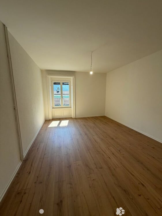 Erstbezug - frisch sanierte 5.5 Zimmer-Wohnung mit Balkon jetzt zu vermieten! 3