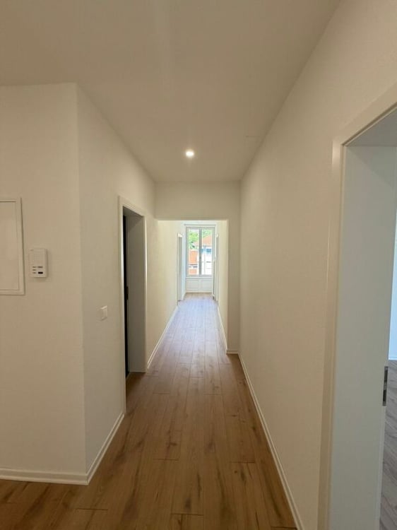 Erstbezug - frisch sanierte 5.5 Zimmer-Wohnung mit Balkon jetzt zu vermieten! 8