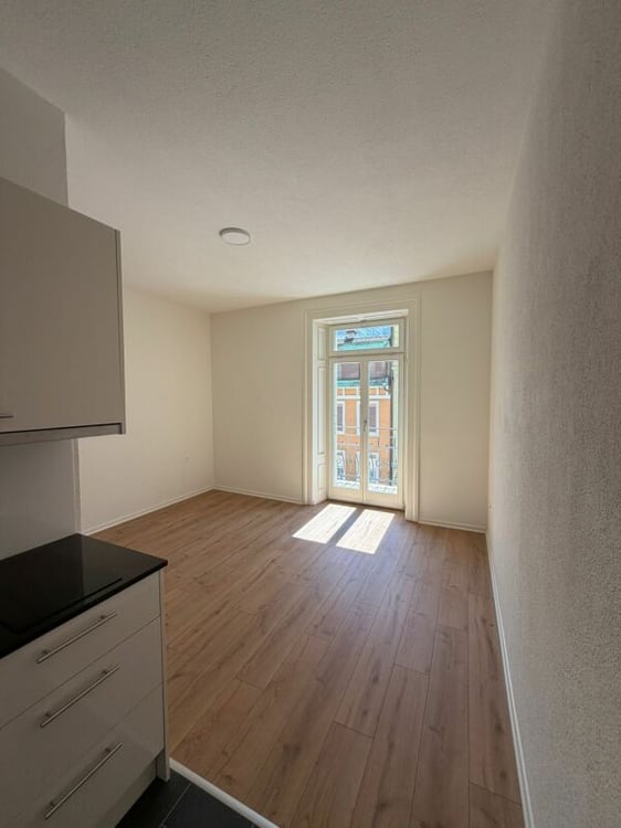 Erstbezug - frisch sanierte 1 Zimmer-Wohnung jetzt zu vermieten! 2
