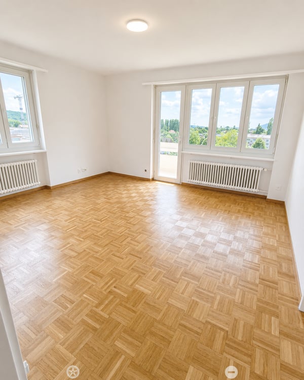 Helle 5.5-Zimmer-Wohnung im 6. OG mit Balkon und Weitblick in Biel 7