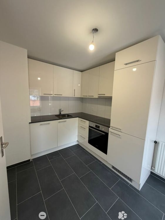 Erstbezug - Frisch sanierte 3.5 Zimmer-Wohnung jetzt zu vermieten! 1