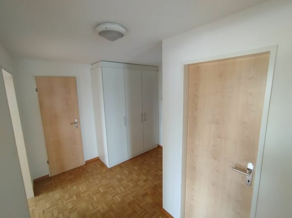 Schöne helle Wohnung 4