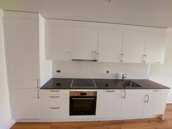 Moderne 1.5-Zimmer-Neubauwohnung mit grosszügigem Balkon - Erstbezug 2
