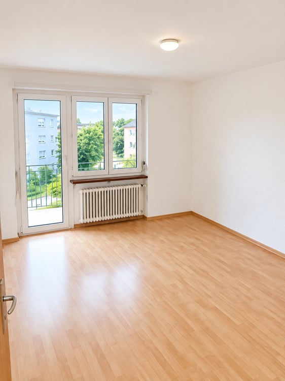 Spacieux appartement de 5 pièces avec balcon et belle vue à Fribourg 4