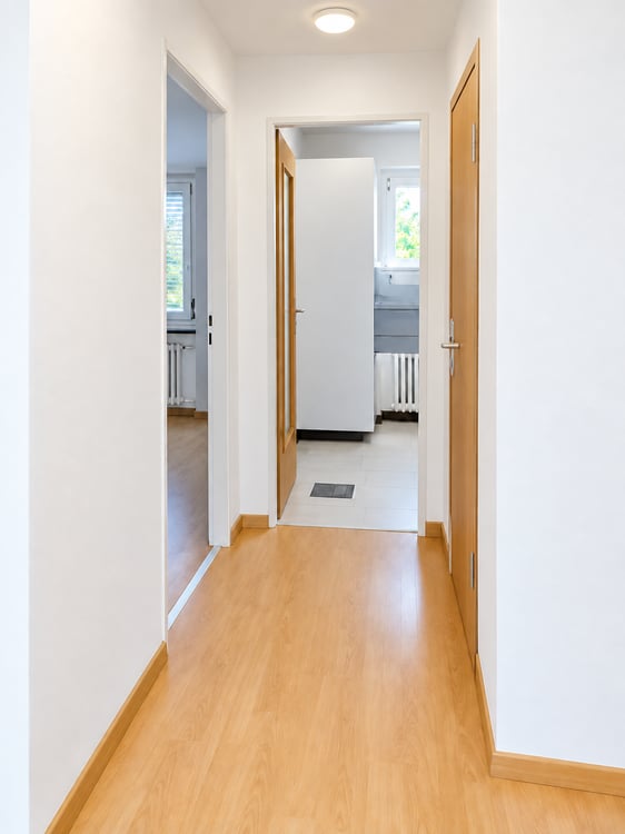 Spacieux appartement de 5 pièces avec balcon et belle vue à Fribourg 10