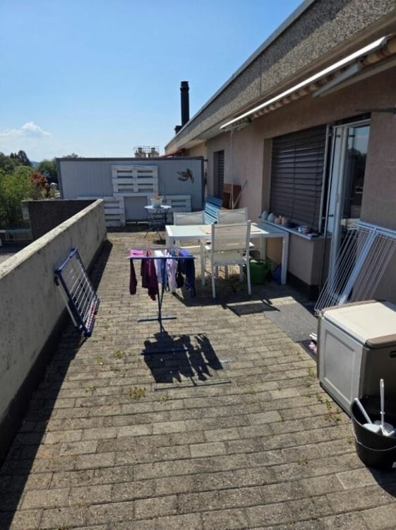 3.5 Zi-Dachwohnung, Lift, top Aussicht 12