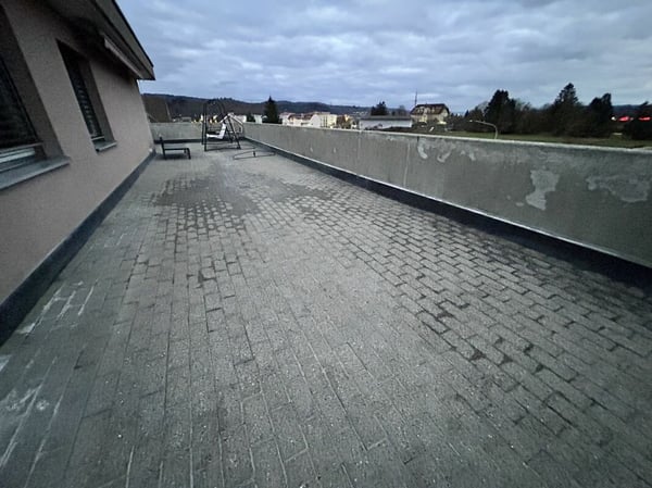 3.5 Zi-Dachwohnung, Lift, top Aussicht 16