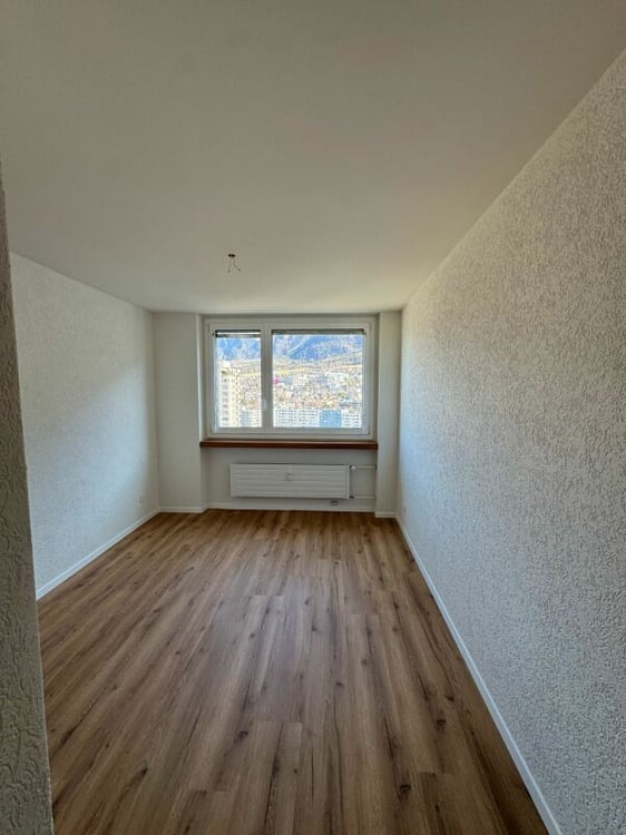 Schöne Wohnung mit herrlicher Aussicht zu den Bergen 7