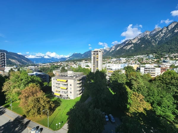 Schöne Wohnung mit herrlicher Aussicht zu den Bergen 12