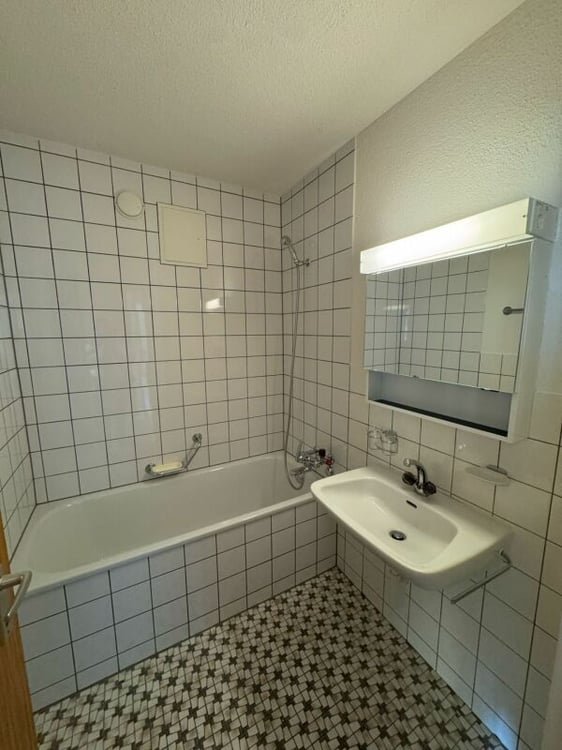 Schöne Wohnung mit herrlicher Aussicht zu den Bergen 4