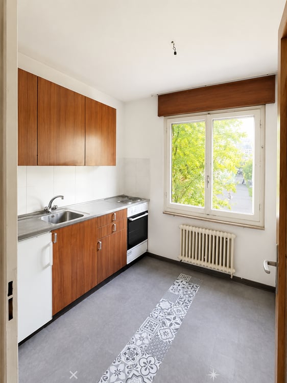 Helle 3.5-Zimmer-Wohnung mit Balkon in Biel – sofort verfügbar! 1
