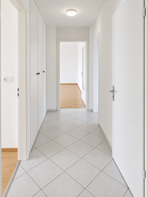 Spacieux  2.5 pièces à Fribourg – Vue sur la verdure, balcon et garage : votre futur chez-vous ! 7
