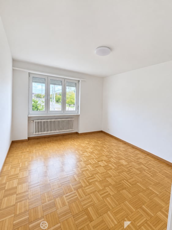 Helle 4.5-Zimmer-Wohnung mit Balkon in Biel – ab sofort verfügbar! 6