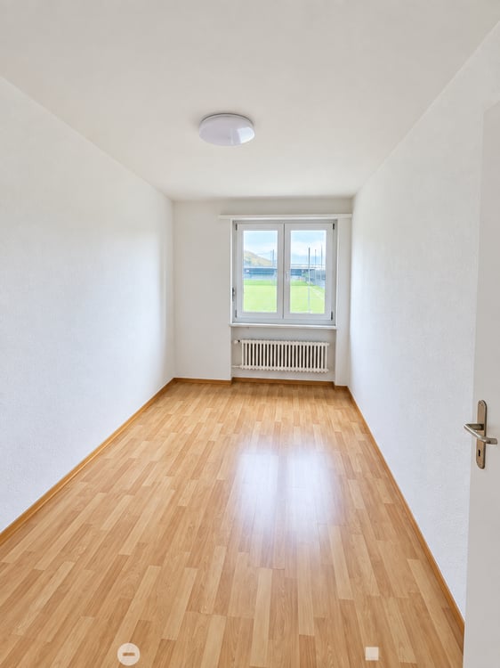 Helle 2.5-Zimmer-Wohnung mit Balkon in Biel – ab sofort verfügbar! 5
