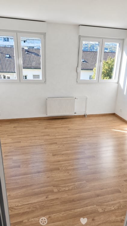 Helle 2.5-Zimmer-Wohnung mit Balkon in Biel – sofort verfügbar! 4