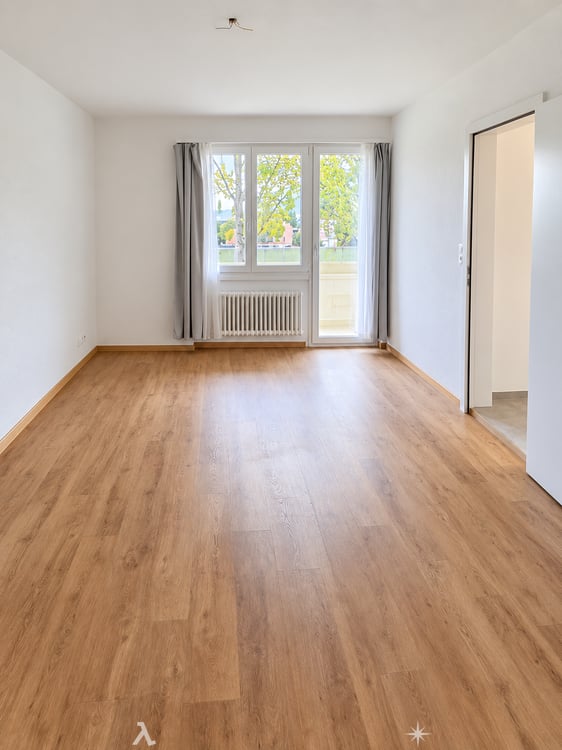 Helle 2.5-Zimmer-Wohnung mit Balkon in Biel – sofort verfügbar! 4