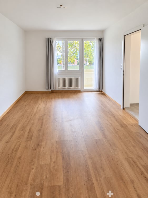 Helle 3.5-Zimmer-Wohnung mit Balkon in Biel – sofort verfügbar! 4