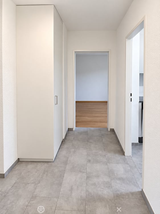 Helle 2.5-Zimmer-Wohnung mit Balkon in Biel – sofort verfügbar! 6