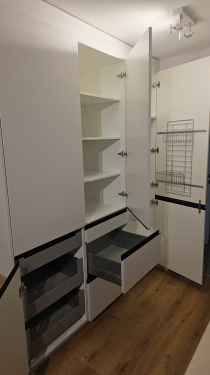 Furnished business Studio walk to Valens rehab Klink 13