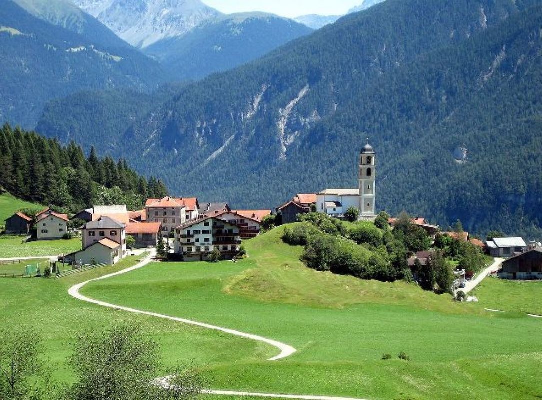 KLEINES BIJOU IM HERZEN GRAUBÜNDENS
