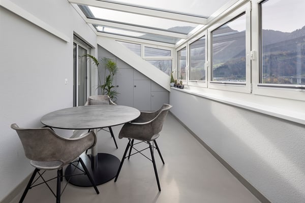 Traumsicht auf See und Berge an zentraler und ruhiger Lage 6