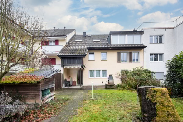 Mehrfamilienhaus an zentraler Lage mit Zukunftspotential 1