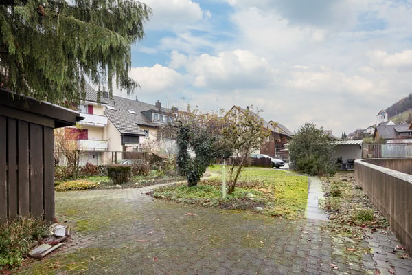 Mehrfamilienhaus an zentraler Lage mit Zukunftspotential 2