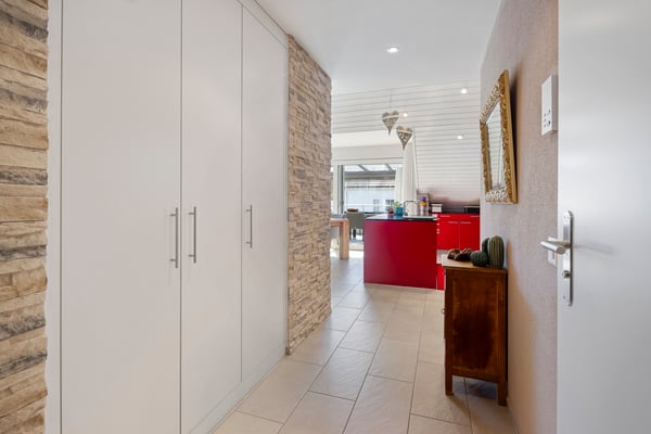 Zentrale und moderne Wohnoase mit sonniger Terrasse 8