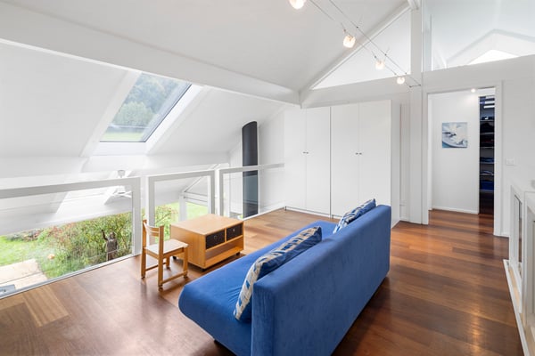 Raumwunder mit grossem Grundstück und Pool an ruhiger Lage 9