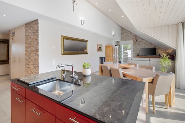 Zentrale und moderne Wohnoase mit sonniger Terrasse 4