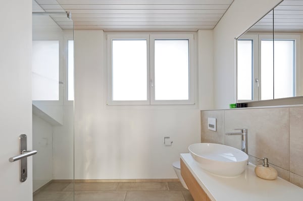 Teilseesicht mit zwei Loggias und modernem Ausbau 10