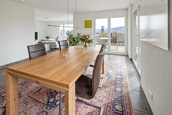 Exklusiv über den Dächern von Zürich: Privatsphäre trifft Skyline 11