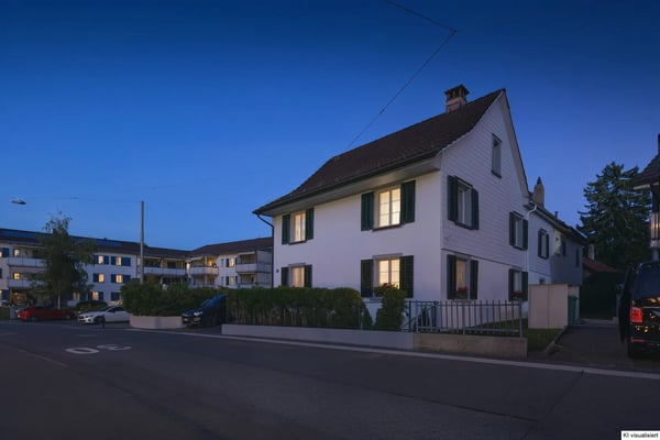 Charmantes Schmuckstück mit Terrasse in ruhigem Stadtquartier und attraktivem Ausbaupotenzial